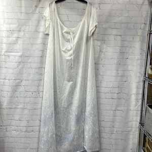 Vintage full bottom floral print lace trim sleeves & neck approx XL-2X